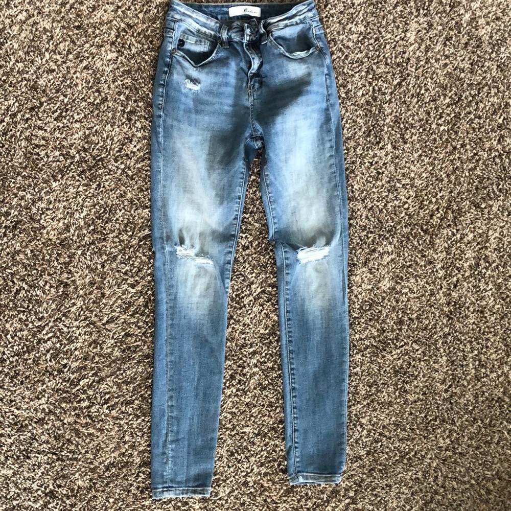 KanCan,26,vintage distressed skinny jeans LIKE NEW